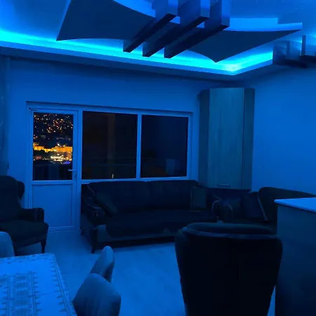 Beautiful Renovated Flat,New Furniture, Stunning View *