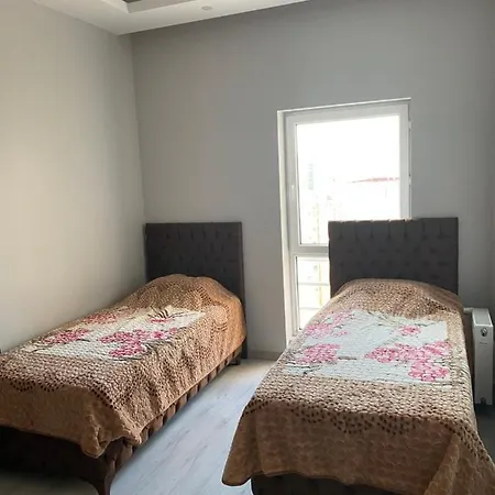Beautiful Renovated Flat,New Furniture, Stunning View