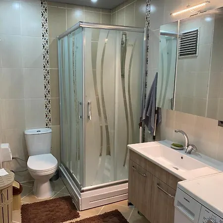 Beautiful Renovated Flat,New Furniture, Stunning View Διαμέρισμα